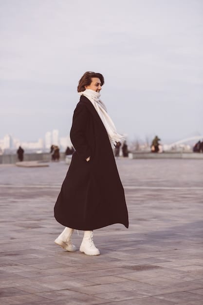 Fall 2025 Fashion: Embrace Oversized Silhouettes This Season